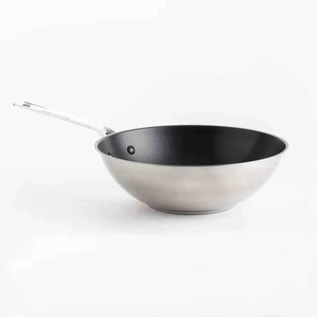 kitchenaid-wok-en-acier-inoxydable-antiadh-sif-3-couches-28-cm-3-6-l-compatible- image 1