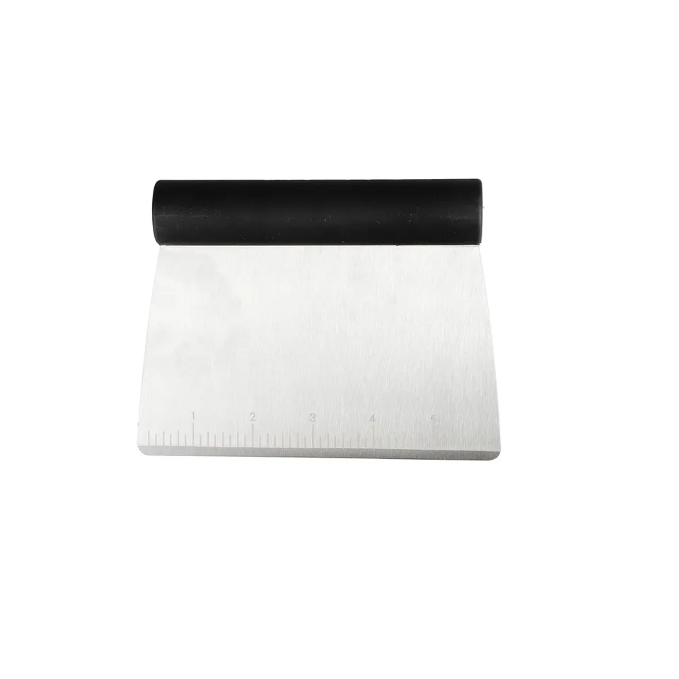 kitchenaid-grattoir-et-coupe-p-te-en-inox-et-plastique-avec-mesures-int-gr-es-no image 1