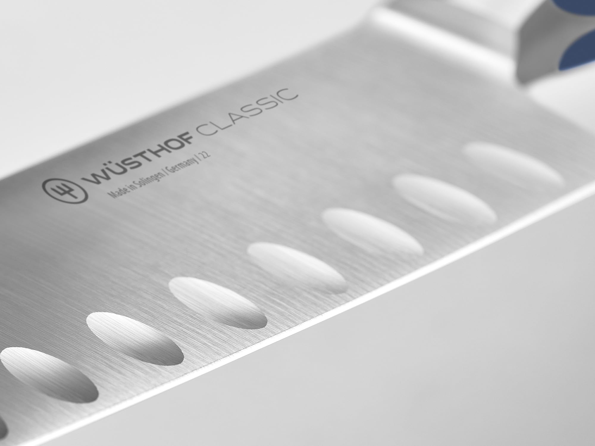 w-sthof-classic-santoku-17-cm-wild-blueberry-couteau-de-chef-japonais image 2