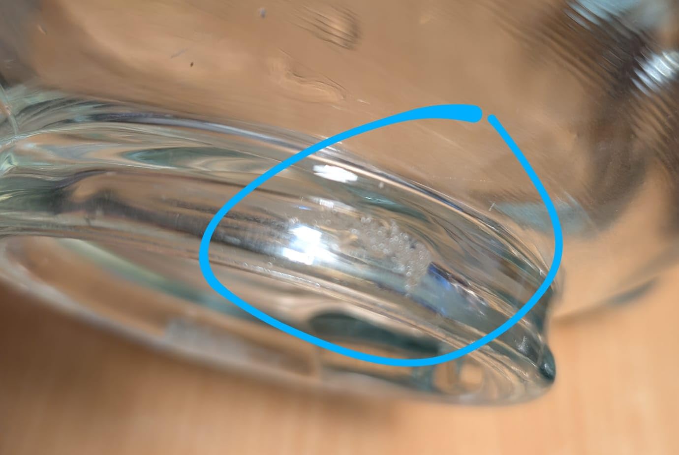 Bien, mais le verre est épais