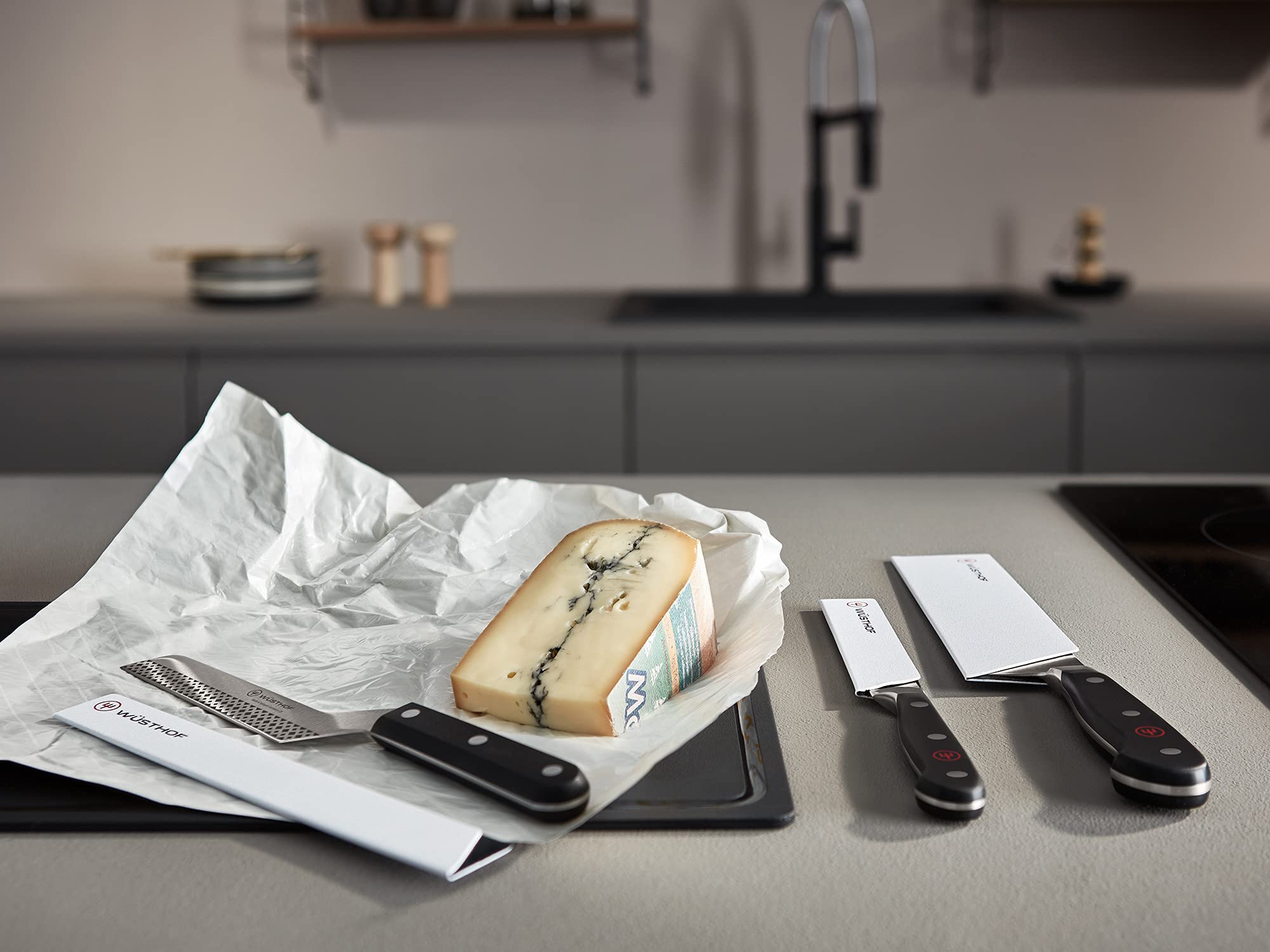 couteau-fromage-w-sthof-gourmet-12-cm-avec-lame-grav-e-antiadh-sive image 4