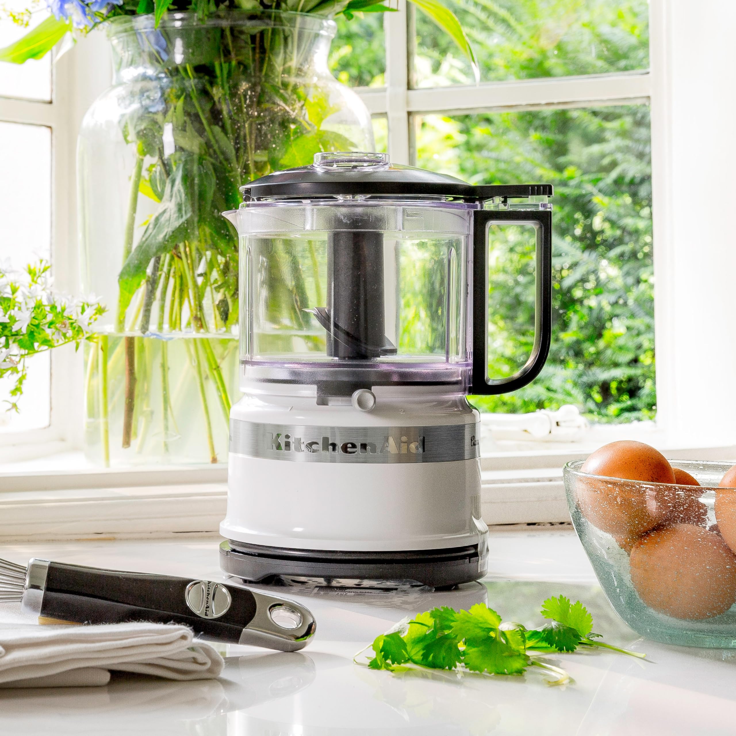 kitchenaid-mini-robot-de-cuisine-830ml-2-vitesses-pulse-compact-et-efficace-blan image 4
