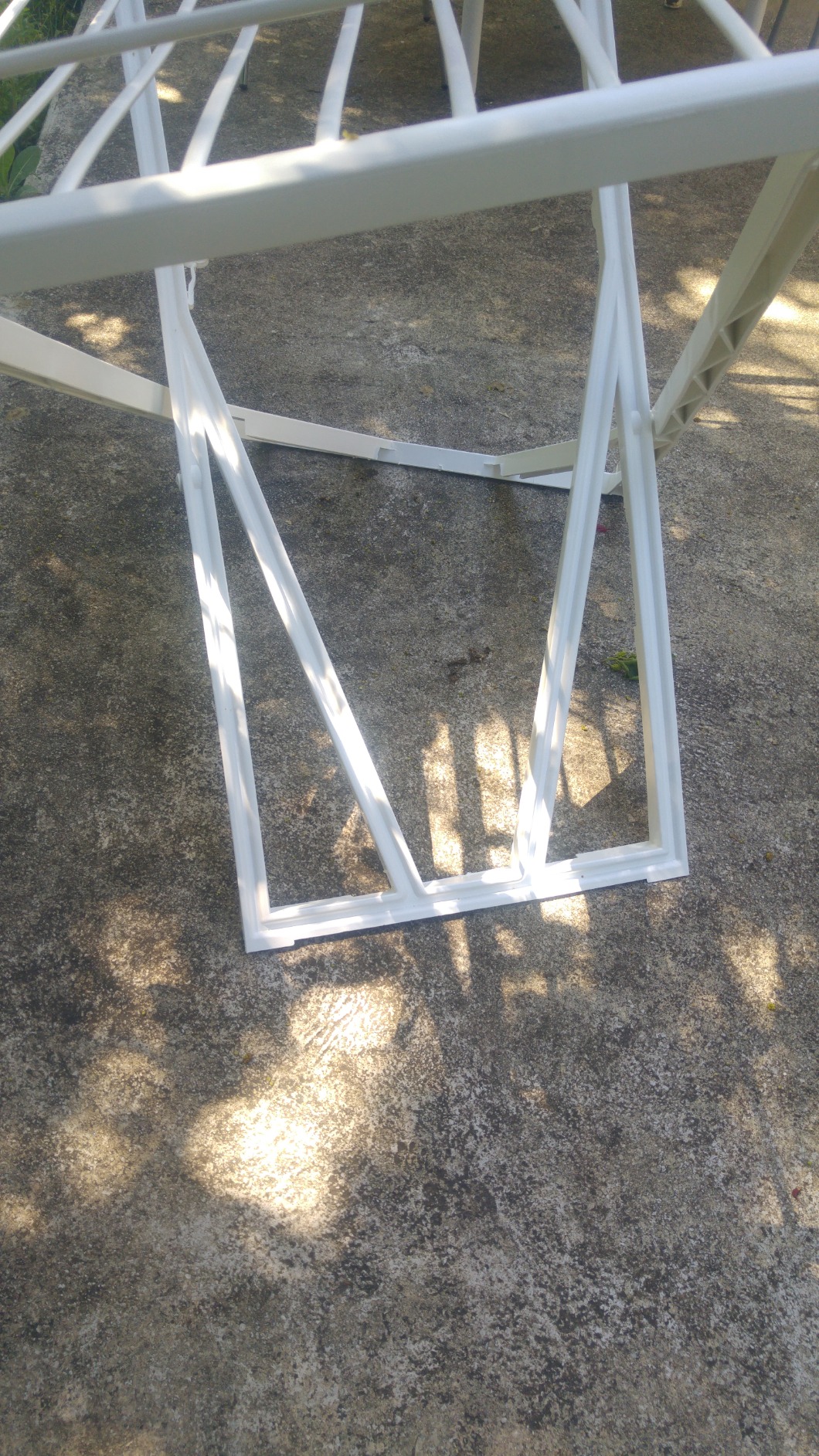 Bien, mais à monter avec attention