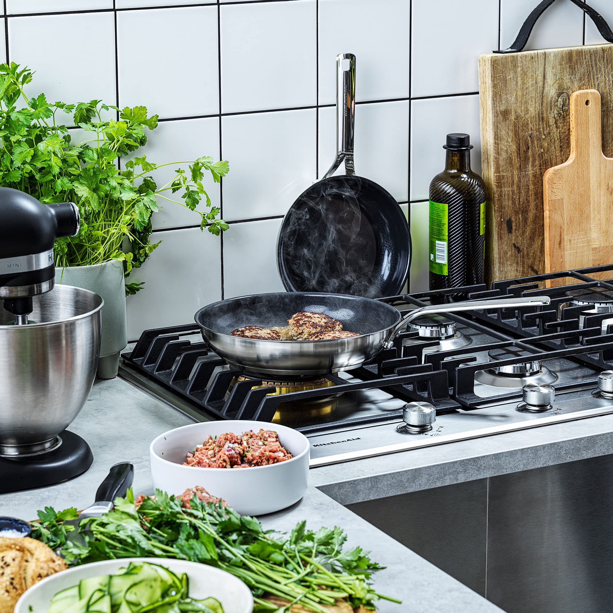 kitchenaid-stainless-steel-batterie-de-cuisine-antiadh-sive-5-pi-ces-en-acier-in image 4