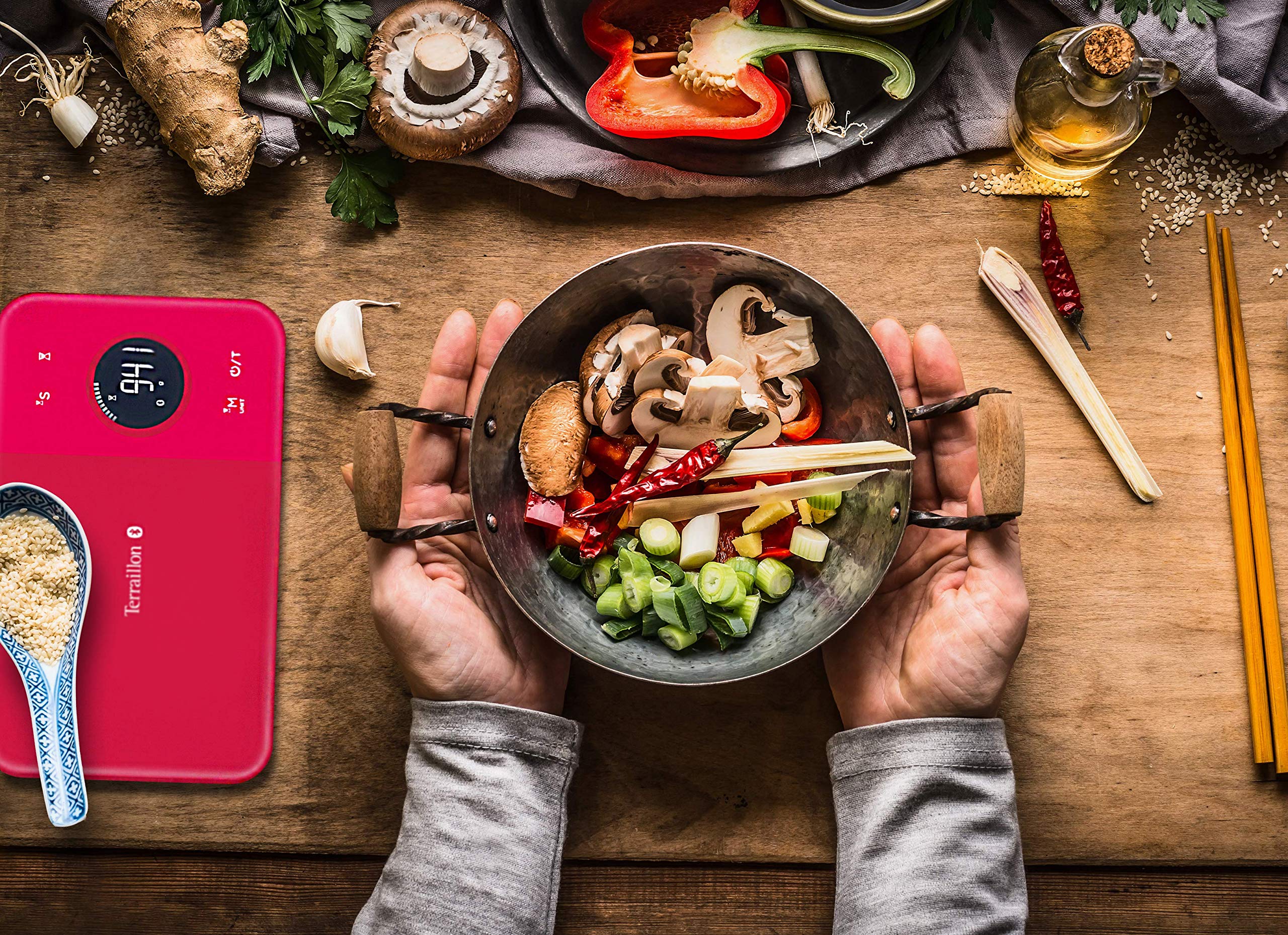 terraillon-nutritab-balance-de-cuisine-connect-e-bluetooth-rouge image 2
